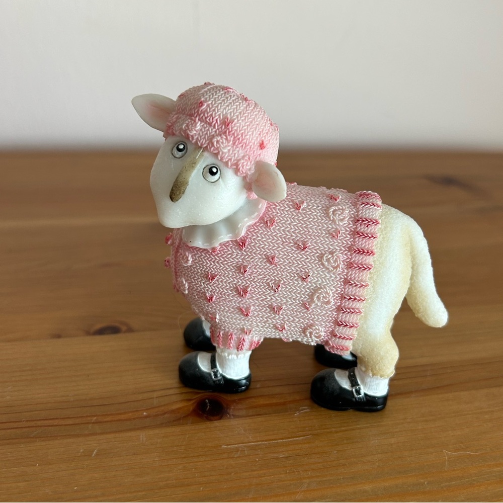Border Fine Arts “Ewe and Me” Collection Figurine